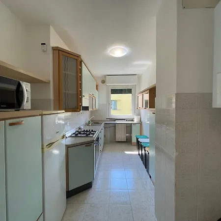 Apartment Bgy Colorful *